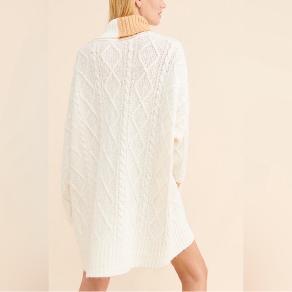 Free People Forever Cable White & Tan Turtleneck Oversized Sweater OS - Picture 2 of 15